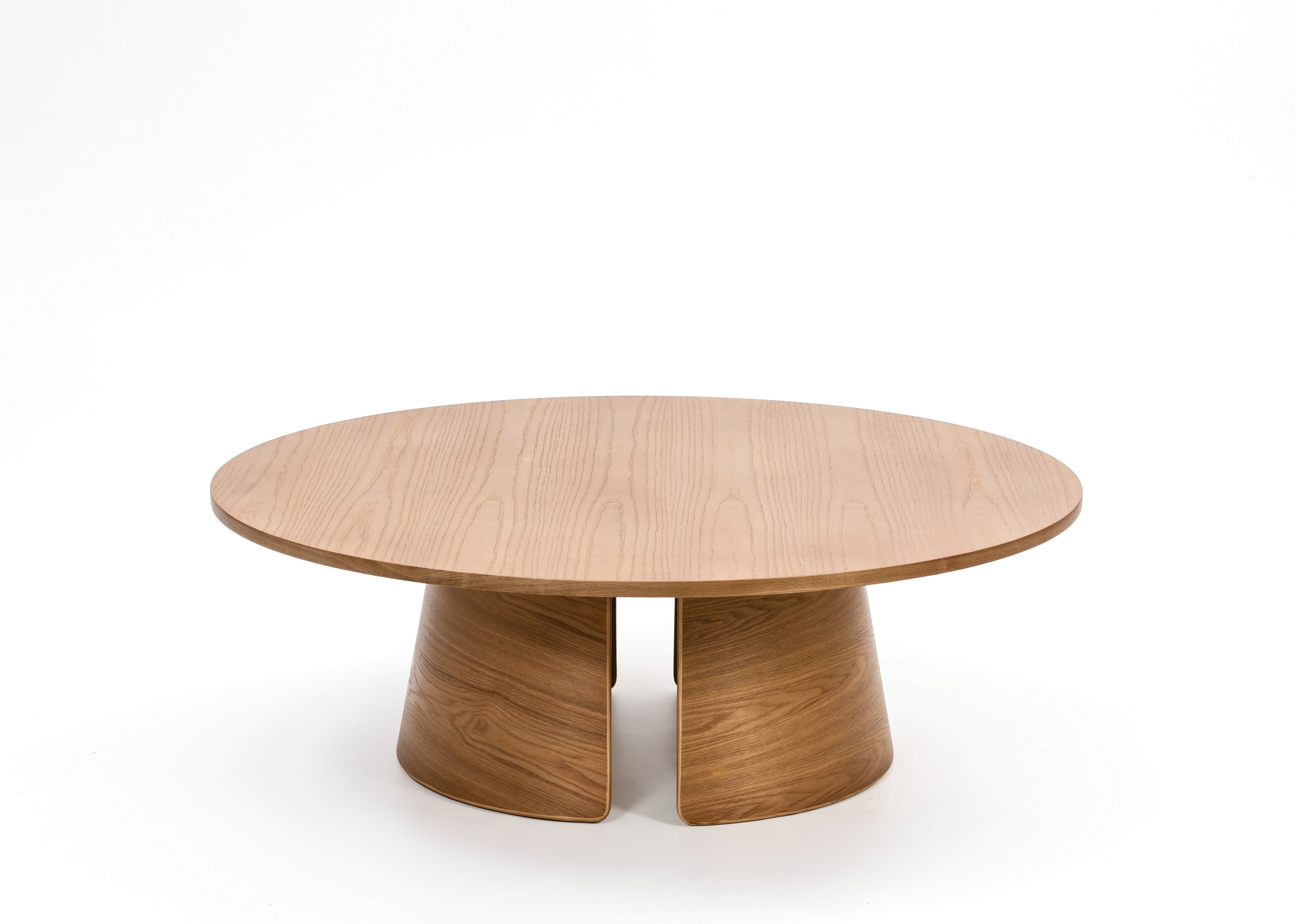 Mesa de centro redonda de madera de fresno natural estilo nórdico