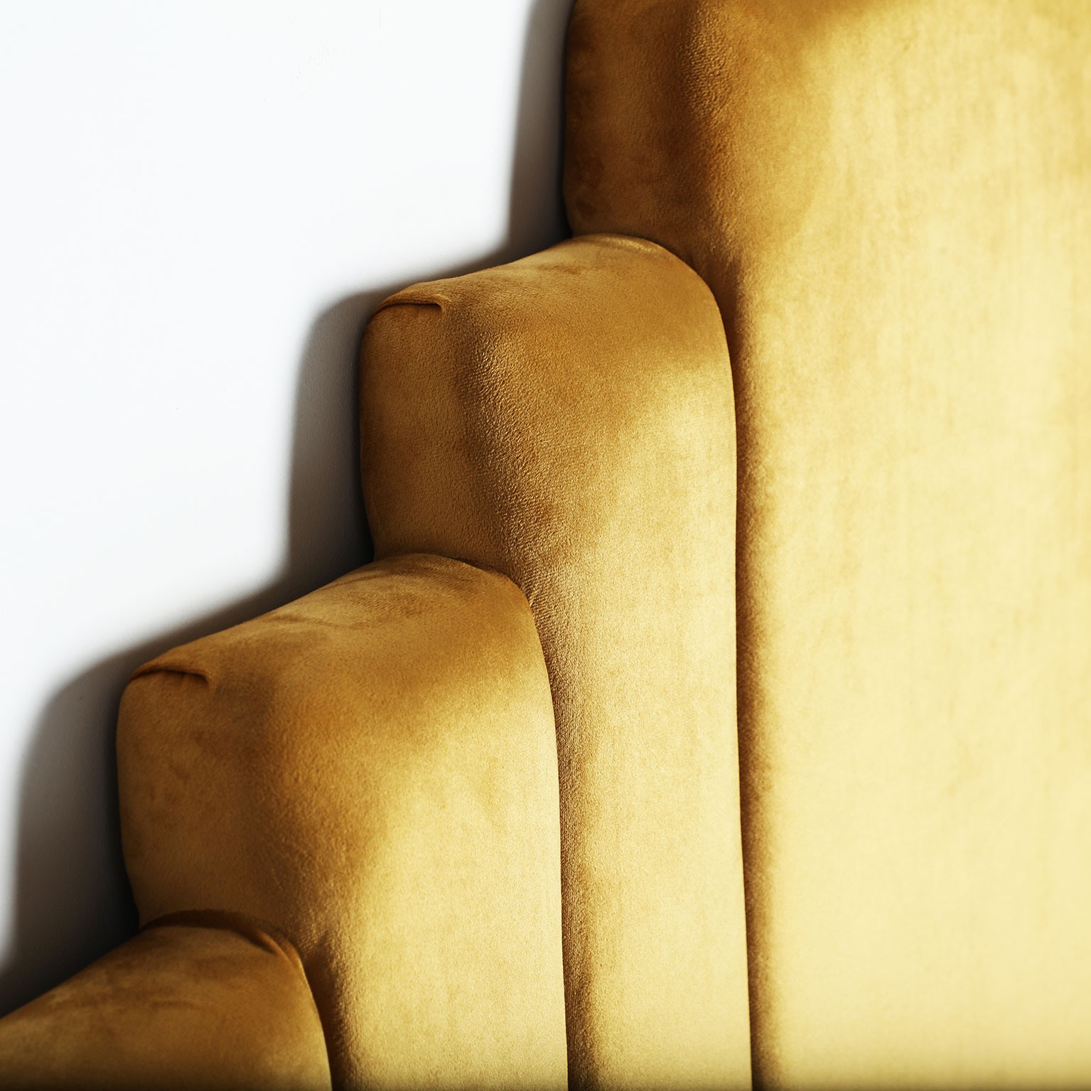 Cabecero para camas de 150 y 180 cm, hecho en madera maciza calidad Color  principal Amarillo Grado de envejecido Medio envejecido Color secundario  Ninguno
